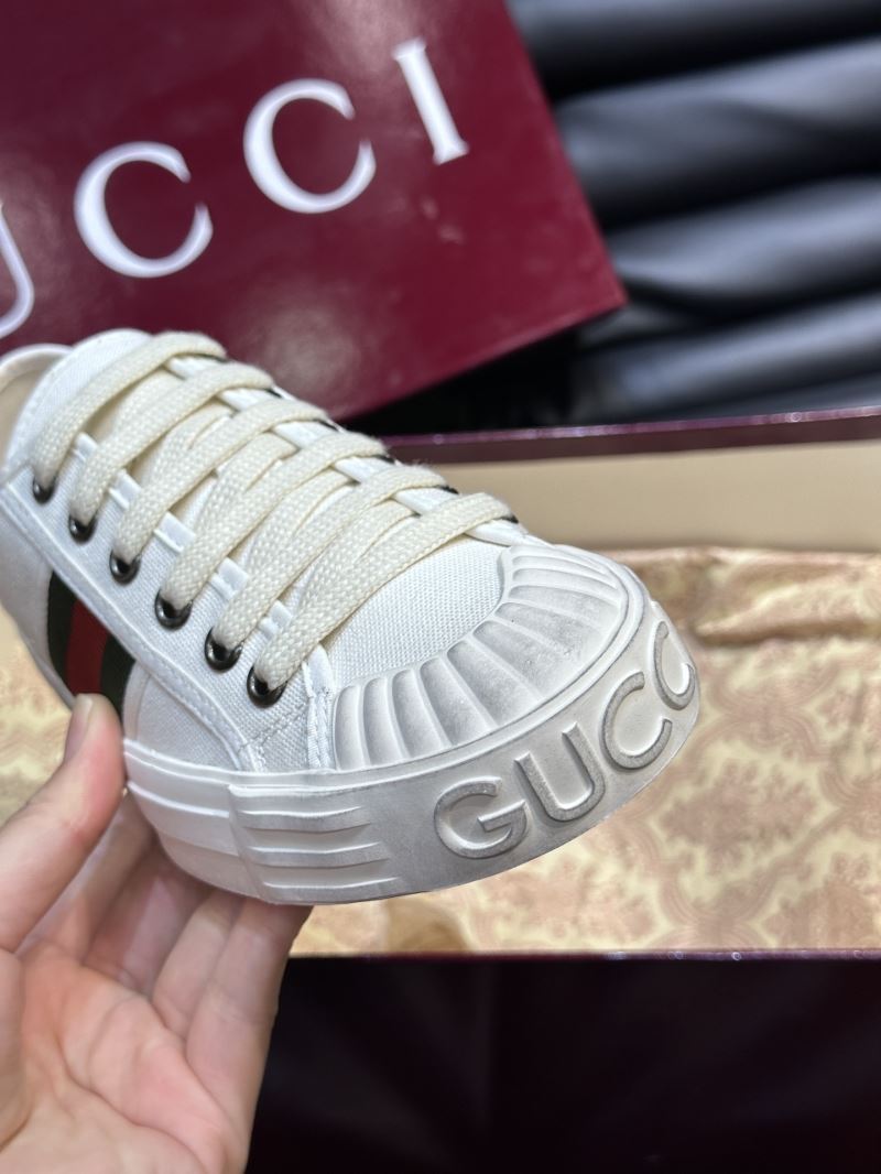 Gucci Low Shoes